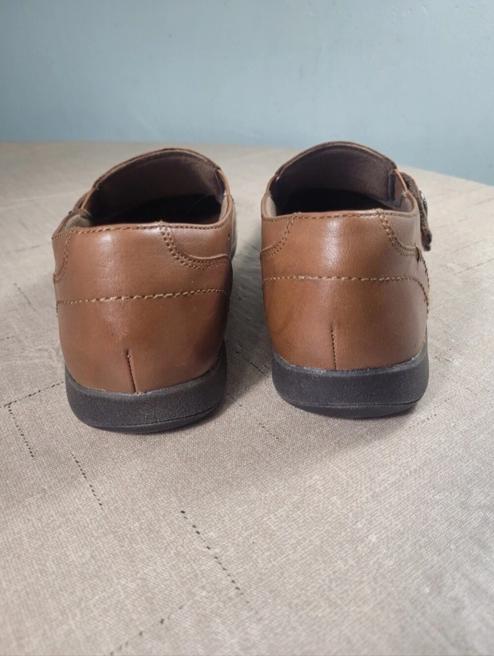 Rockport Women's Size 7 M Daisey Brown Leather Loafers Shoes Slip-On (49) - Picture 4 of 9